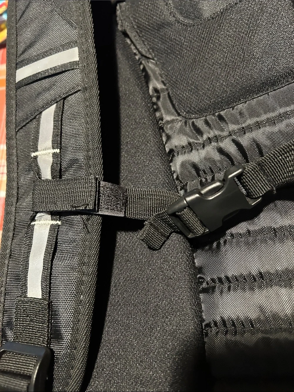 Men's Hard-Shell Black Backpack – Carbon-Finish Exterior